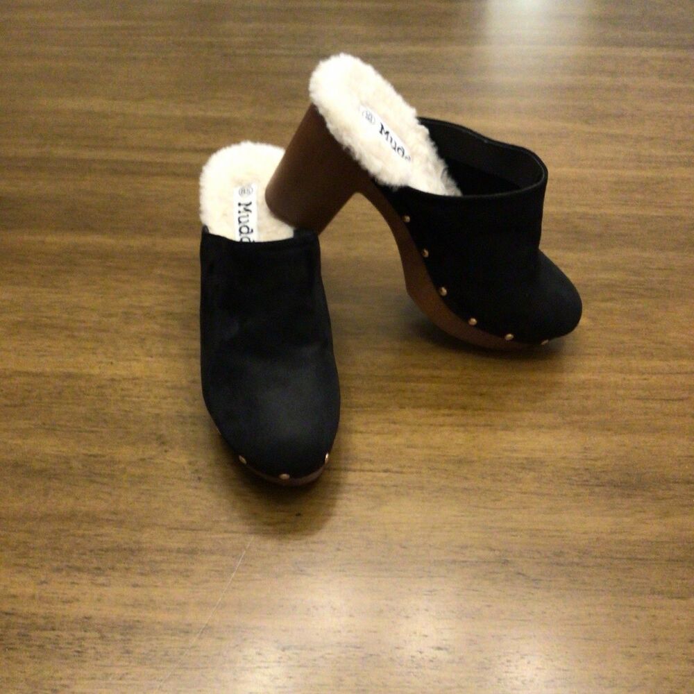 Y2K 90s Black Faux Fur Studded Platform Mules Clogs Chunky Heel Sexy Size 8.5